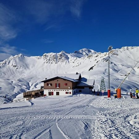 Hotel Le Chaudron Ski In Ski Out Champéry Exterior foto